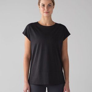 Lululemon Black Cortes Box Tee